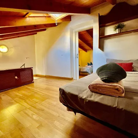 Luxury Duplex Center Apartment